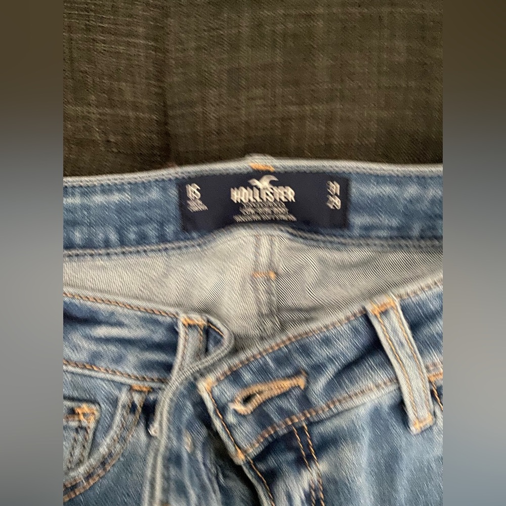 Hollister jeans